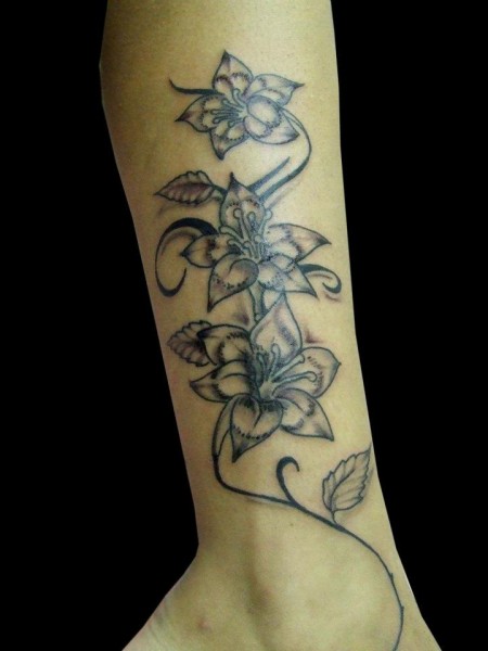 Tatuajes Enredaderas Flores Pierna | Genuardis Portal